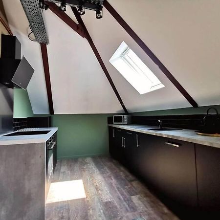 Logement Industriel & Atypique Ruan Exterior foto